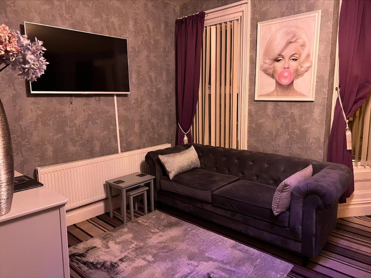 Delovely Hotel Blackpool Buitenkant foto