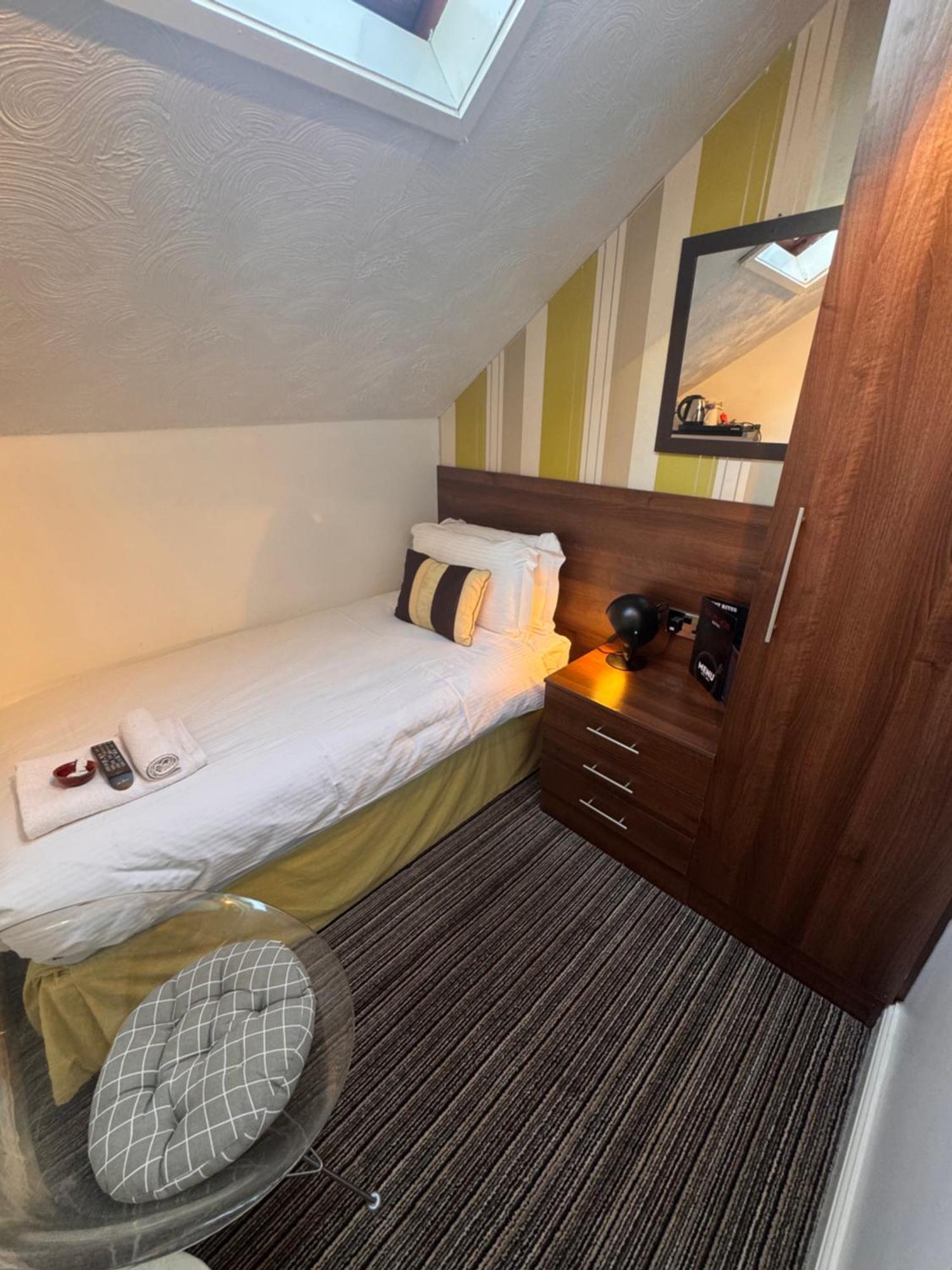 Delovely Hotel Blackpool Buitenkant foto