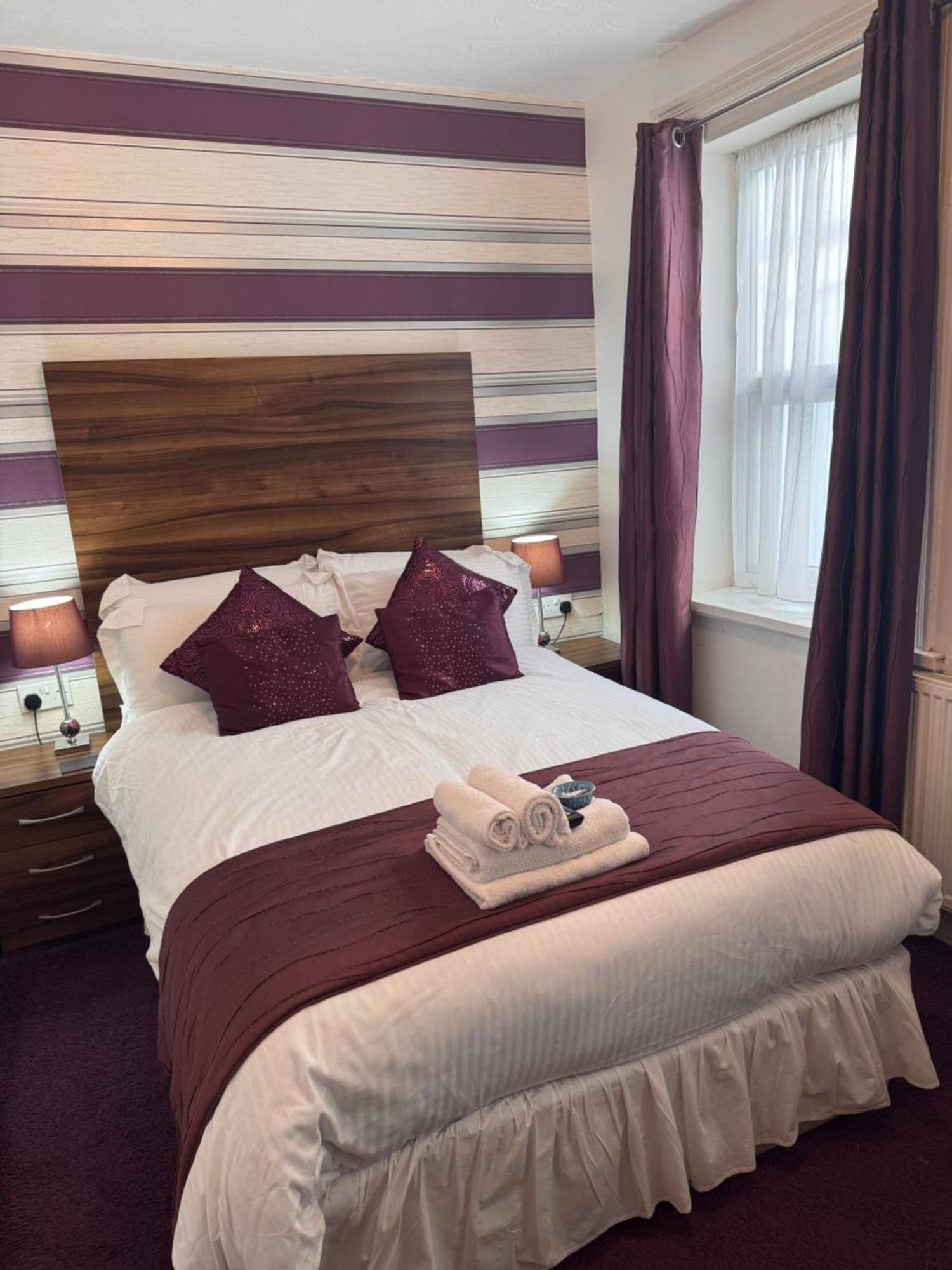Delovely Hotel Blackpool Buitenkant foto